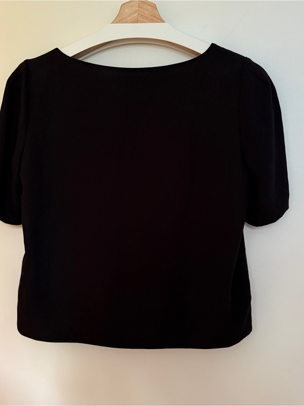 Babaton Randy blouse - Picture 3 of 3